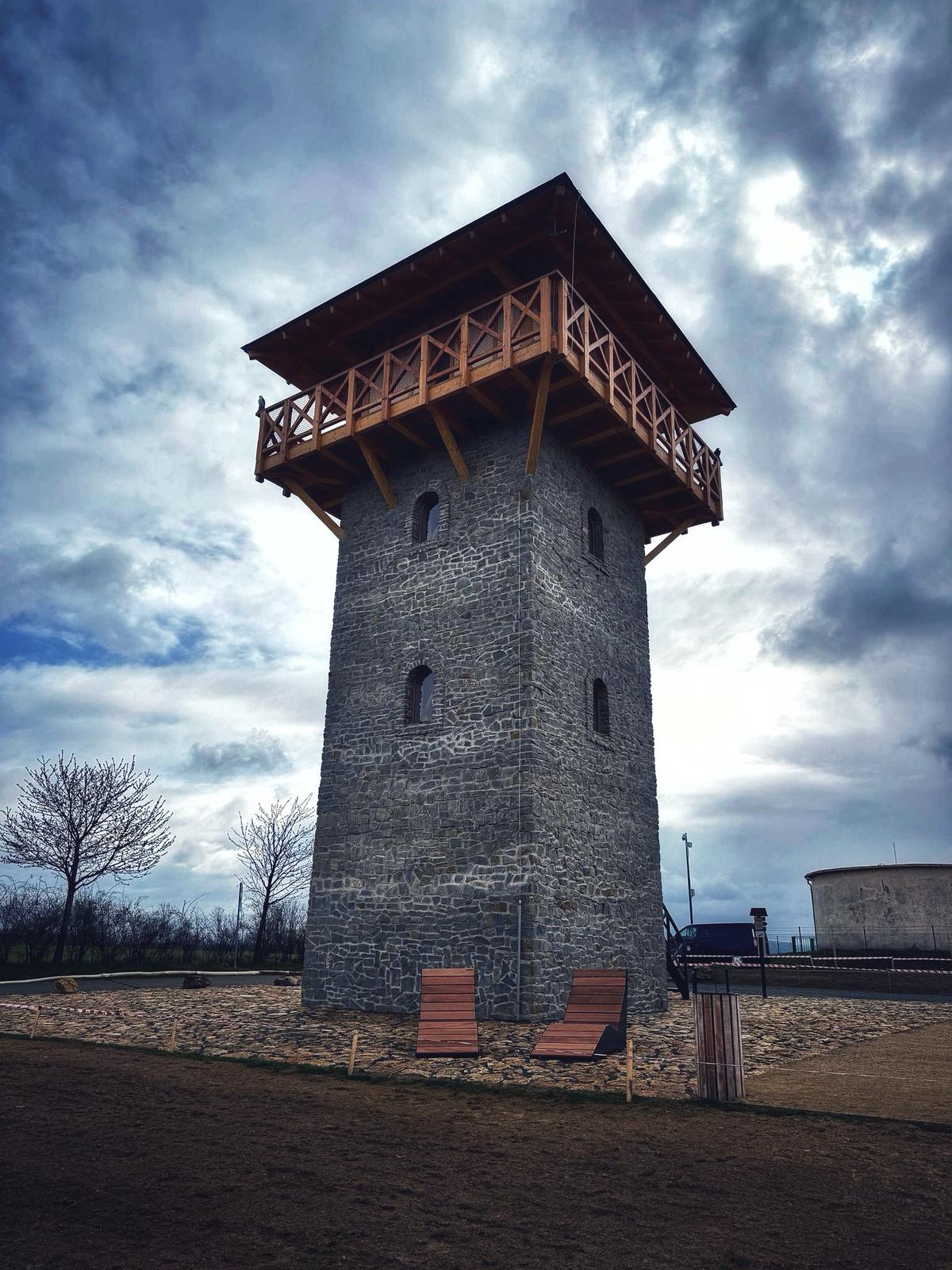 1e12af77-0b9c-407f-b9fc-b0529d323597